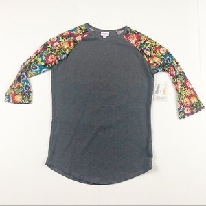 LuLaRoe Randy Gray Floral‎ Top NWT Size Small
